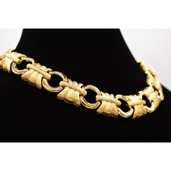 Givenchy Vintage Collar Necklace Brushed Gold Textured Chunky Signed 1980s 9A - Picture 6 of 12